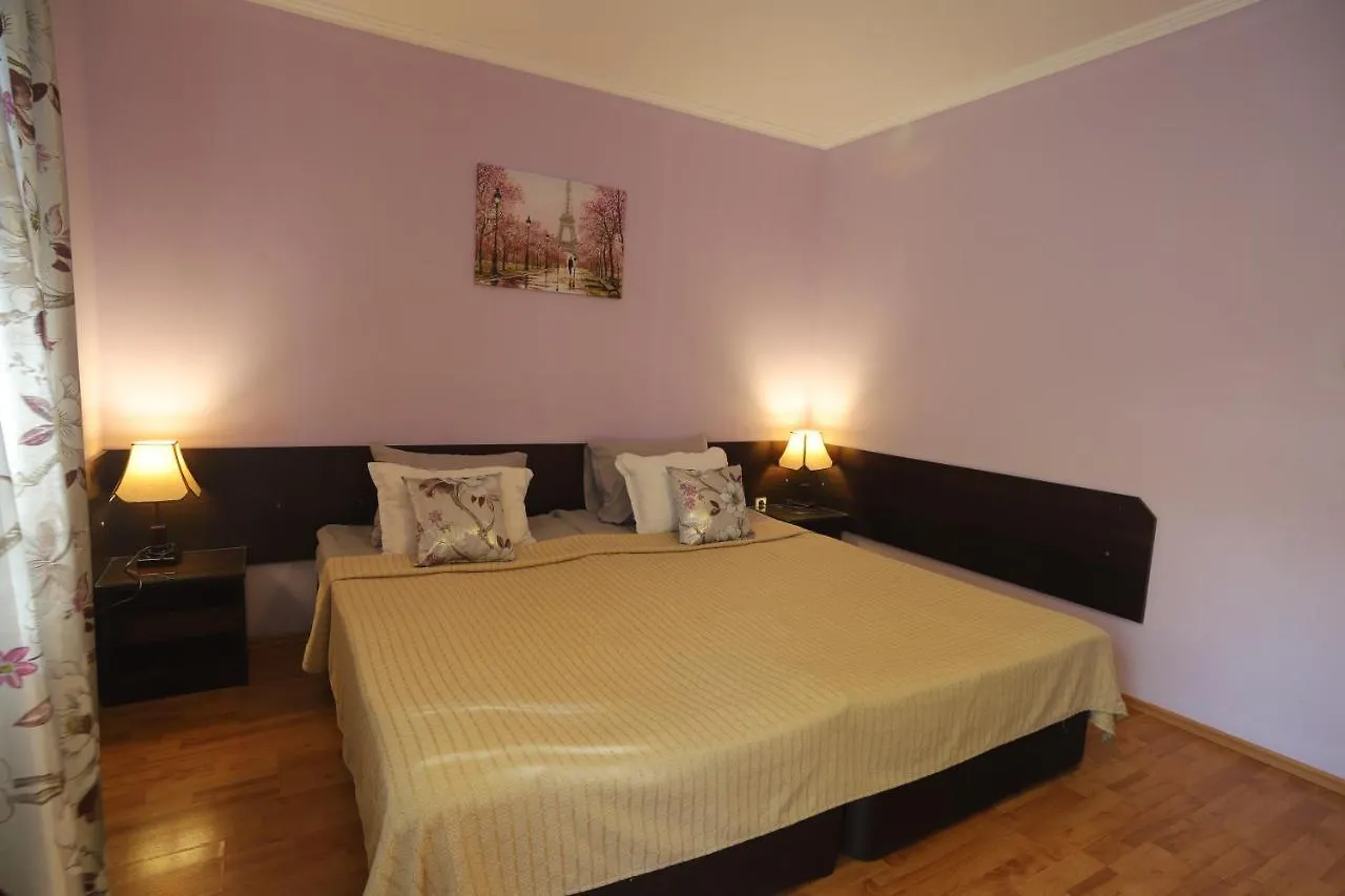Guest House Yanita Warna Bulgarien