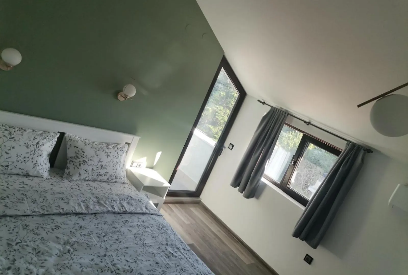 Guest House Yanita Warna