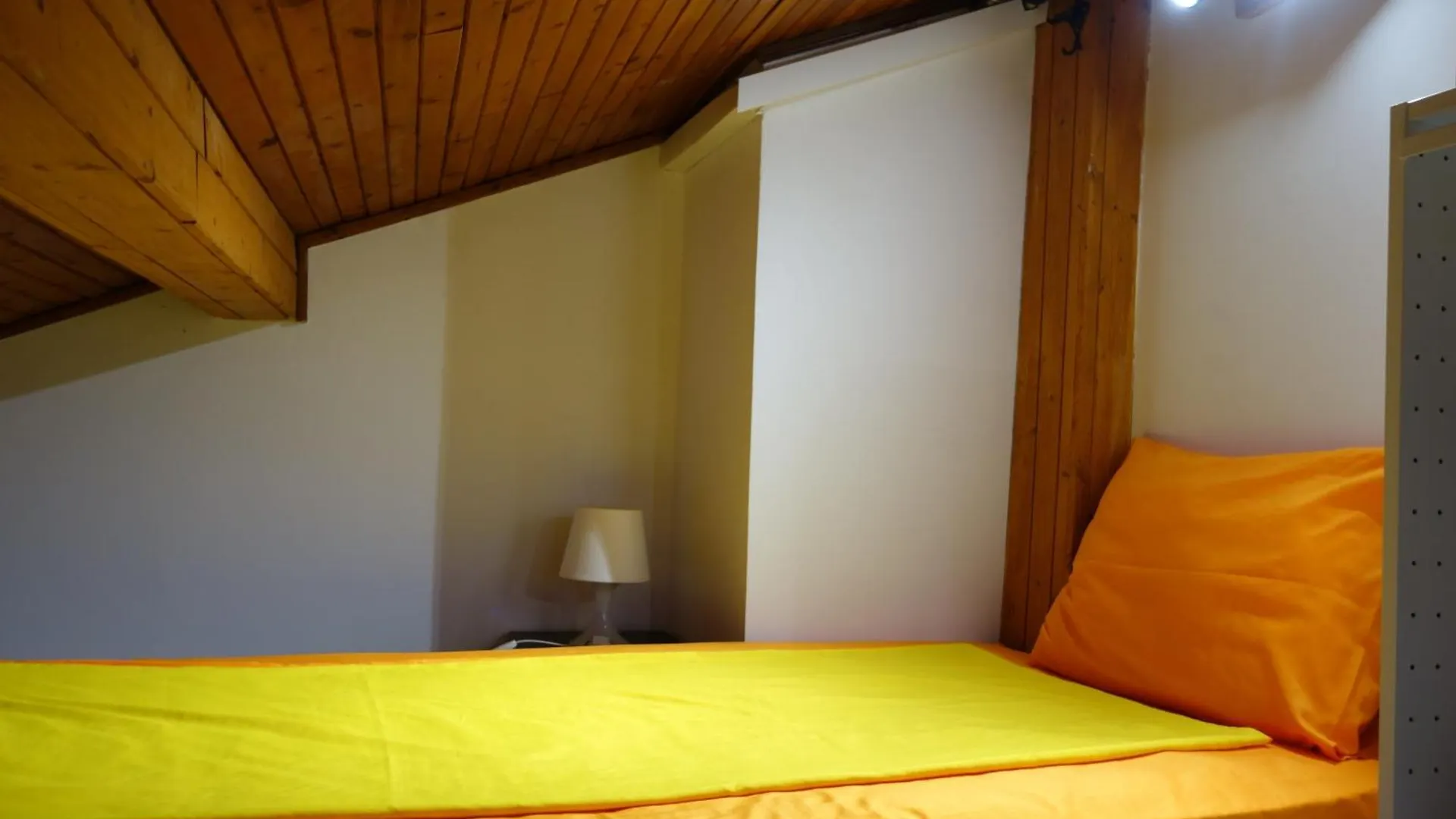Guest House Yanita Warna